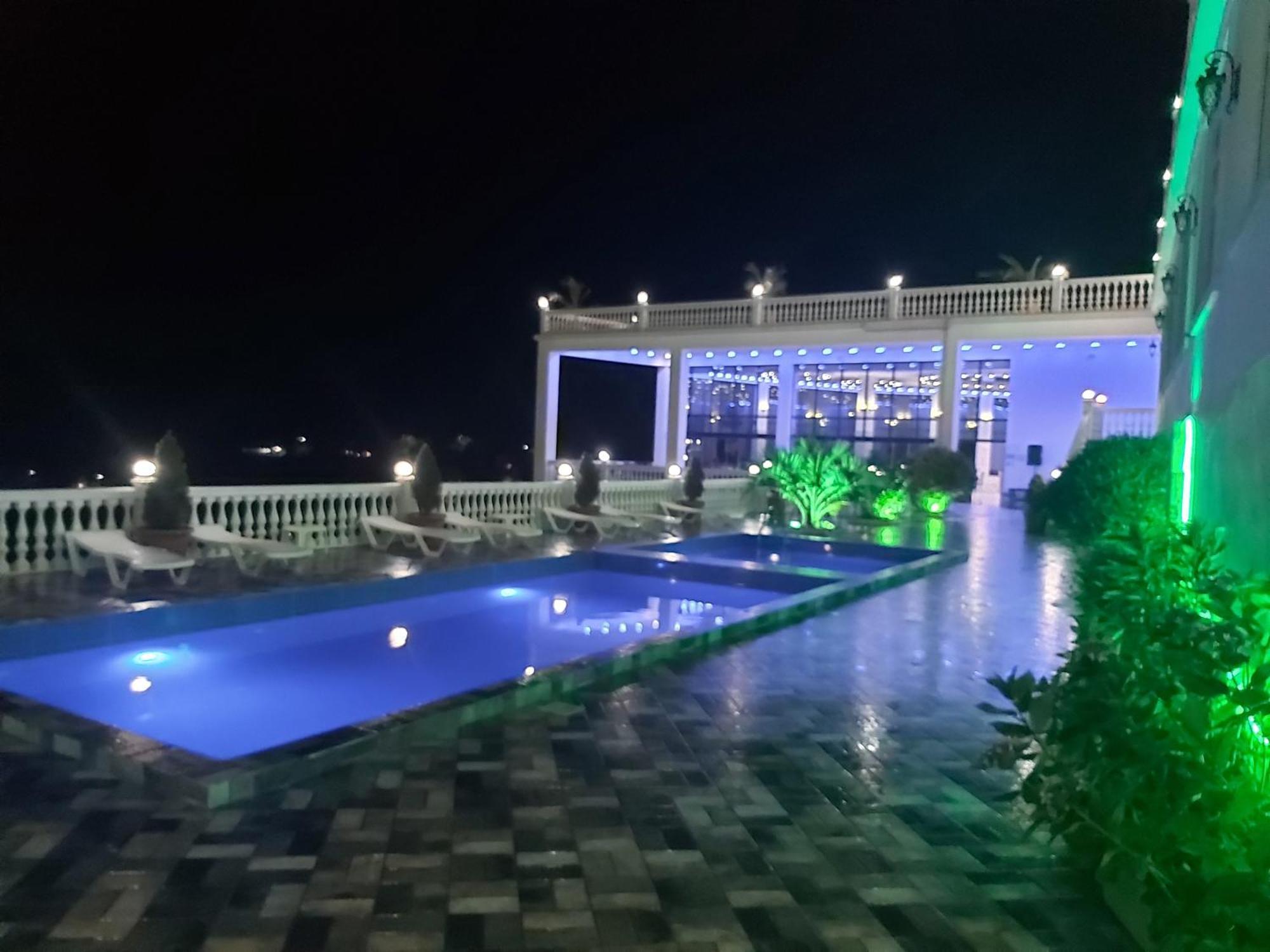 Zura Palace Kwariati Exterior foto