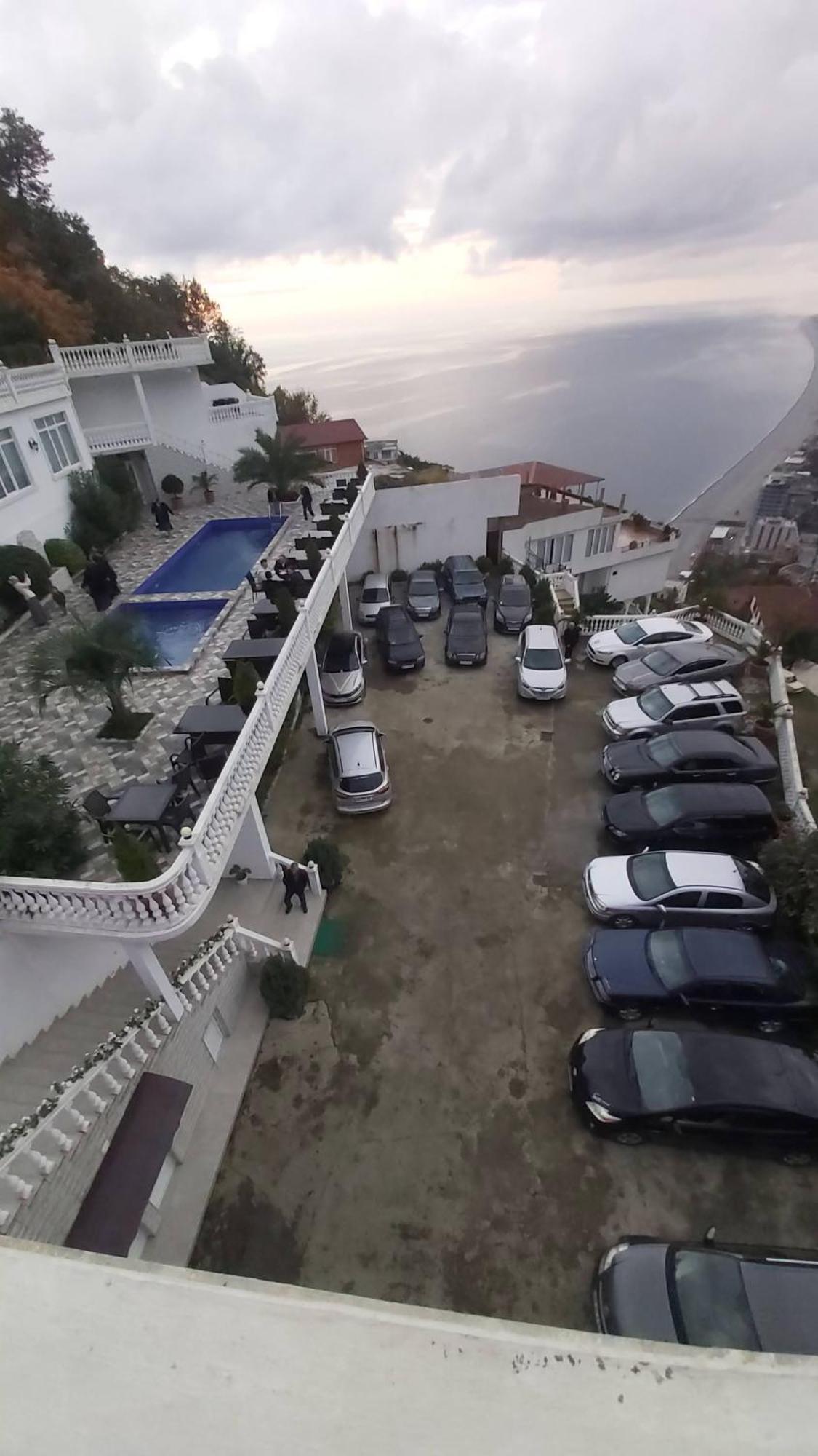 Zura Palace Kwariati Exterior foto