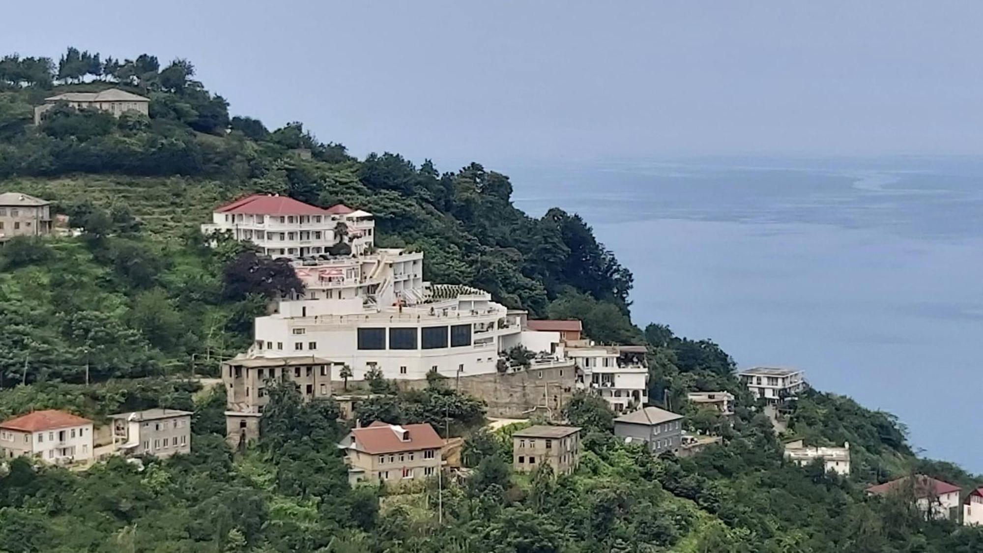 Zura Palace Kwariati Exterior foto