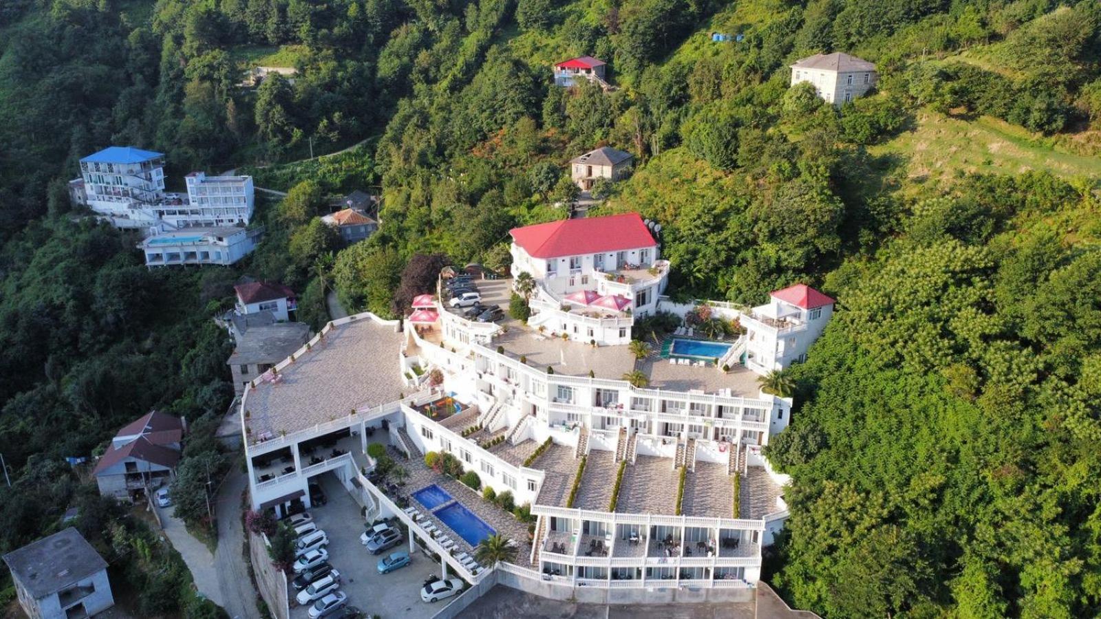 Zura Palace Kwariati Exterior foto